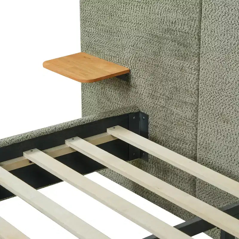 Cadre de lit en caoutchouc avec matelas moelleux en laine