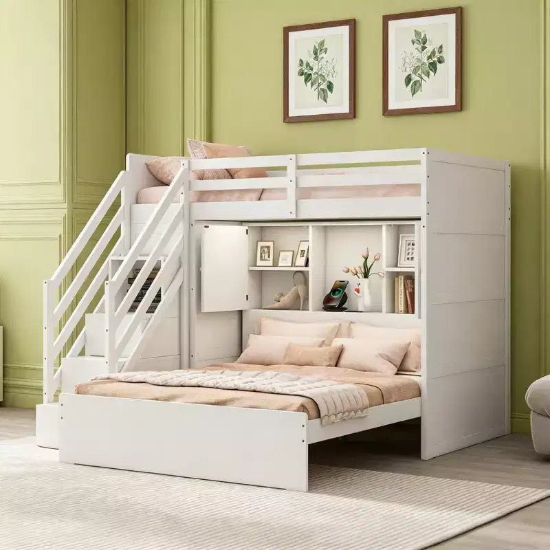 Lit simple en hauteur, lit double en bas