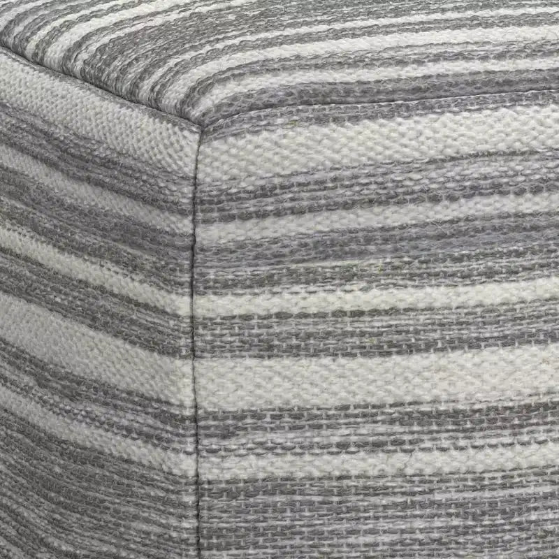 Coussin carré tissé
