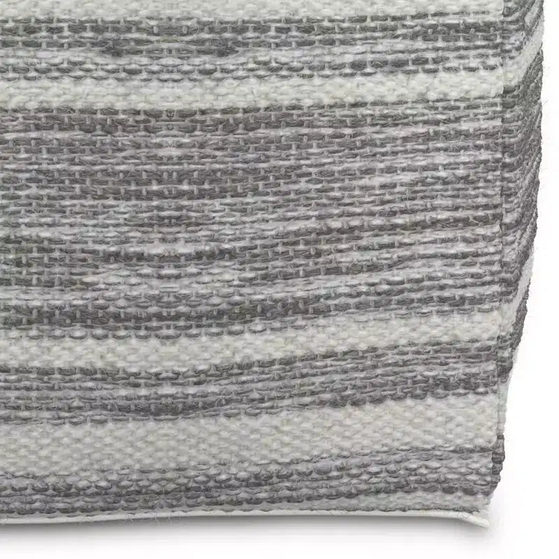 Coussin carré tissé