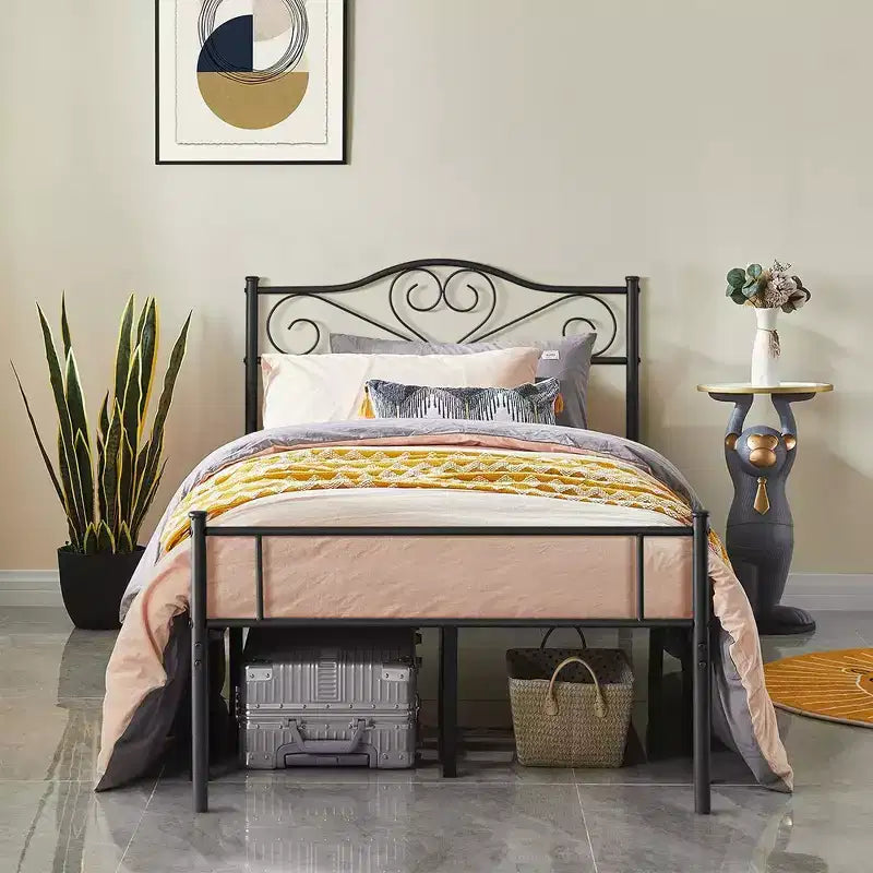 VECELO Metal Platform Mattress Foundation Decorative Headboard & Footboard with Heavy Duty Support
