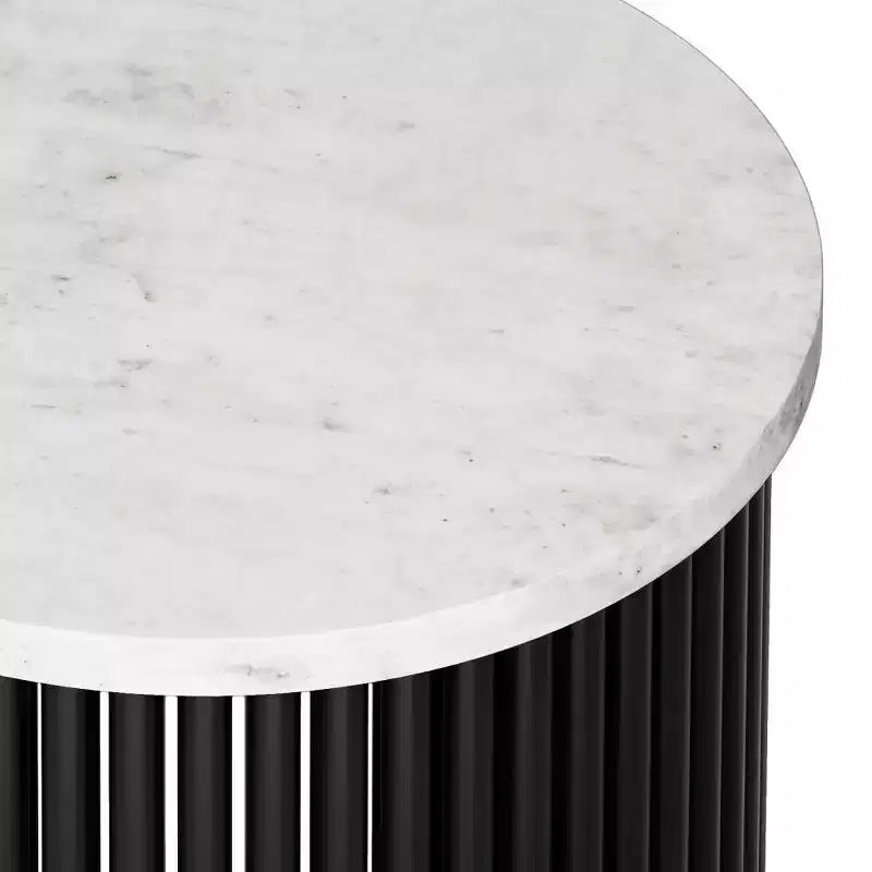 Table d'appoint en métal Carl